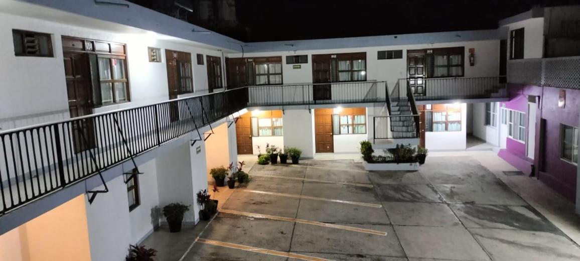 Hotel Avenida Ixmiquilpan Dış mekan fotoğraf