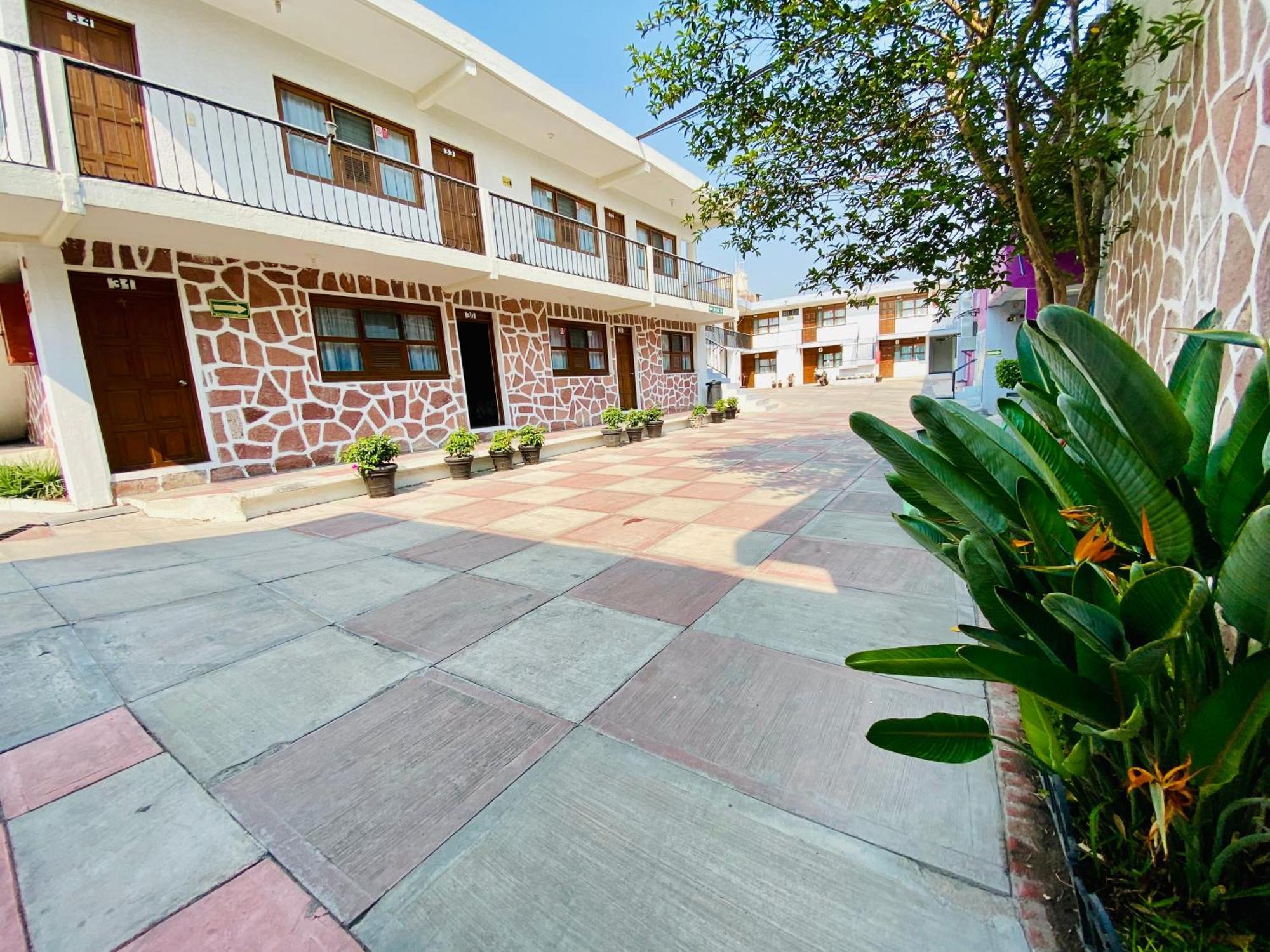 Hotel Avenida Ixmiquilpan Dış mekan fotoğraf